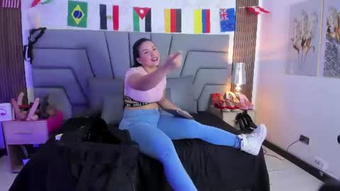 Snapshot of sofia_velez5 chatting on 19, 6, 2026 online show from 19, 6, 2026