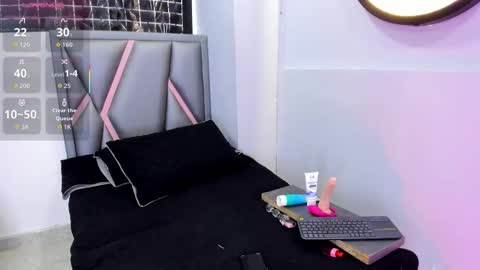 Sofa online show from 17, 11, 2025