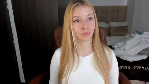 Snapshot of sofia_woodss chatting on 27, 12, 2024 Sofia online show from 27, 12, 2024