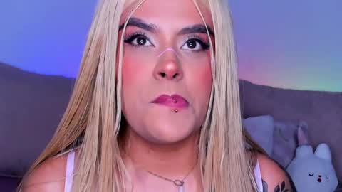 Sofi cortes626 Ig online show from 7, 4, 2026