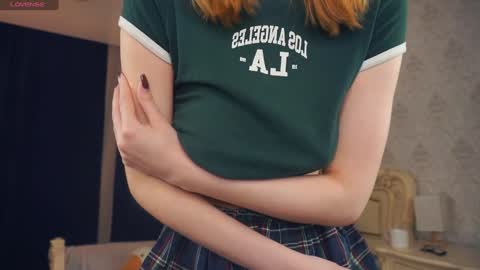 Snapshot of sofiabruno chatting on 26, 11, 2025 Hi My name is Sofia Welcome to my room Please thumbs up - its important online show from 26, 11, 2025