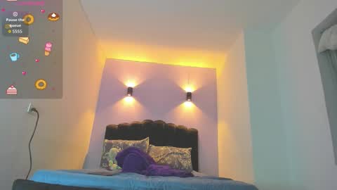 Snapshot of sofiaclaus_19 chatting on 14, 10, 2025 Sofia online show from 14, 10, 2025