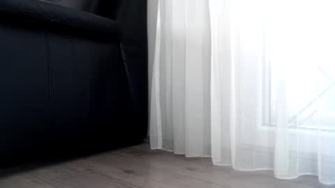 Snapshot of sofialenis chatting on 29, 10, 2025 SofiaLenis online show from 29, 10, 2025