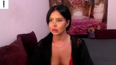 Snapshot of sofialiub chatting on 8, 12, 2024 sofialiub online show from 8, 12, 2024