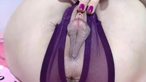 Sofiamillerrs online show from 11, 2, 2025