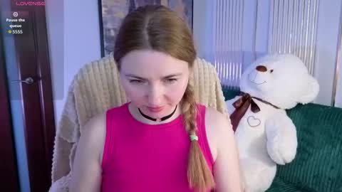 Sofia online show from 4, 3, 2026