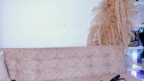 Snapshot of sofiasweett1 chatting on 9, 2, 2025 online show from 9, 2, 2025