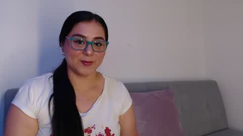 Snapshot of sofiavera_ chatting on 1, 12, 2024 Sofia Vera online show from 1, 12, 2024