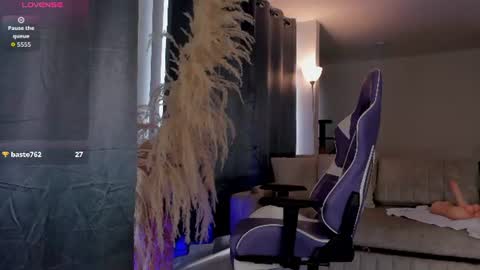 Snapshot of sofiawiliam chatting on 4, 7, 2026 sofia wiliam online show from 4, 7, 2026