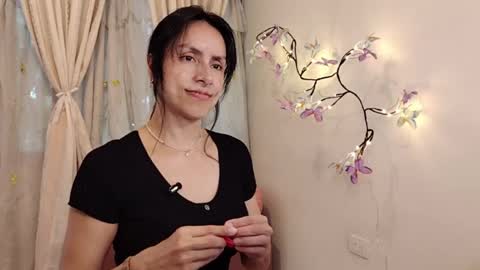 Sofi Bella online show from 14, 5, 2026