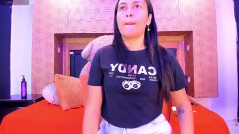 Snapshot of soficams1 chatting on 20, 12, 2025 soficams1 online show from 20, 12, 2025