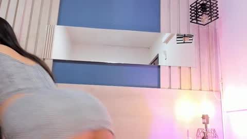 soficandy_ online show from 6, 10, 2025