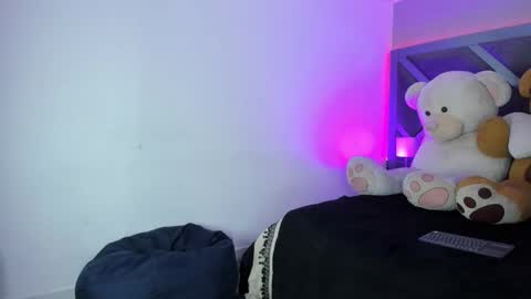  sofie  online show from 23, 10, 2025