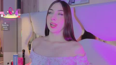 sofii_jones online show from 22, 11, 2025