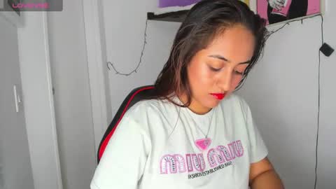 sofiia rodriguez online show from 5, 3, 2025