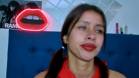 sofiia_tay online show from 11, 9, 2025