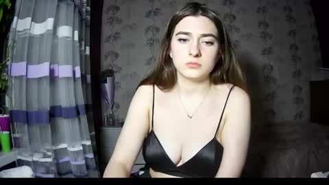 sofiy_a online show from 21, 2, 2025