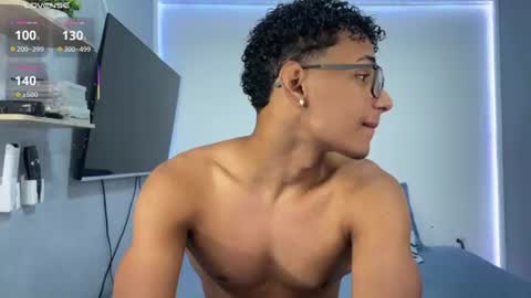 soft_attraction2 online show from 27, 7, 2026
