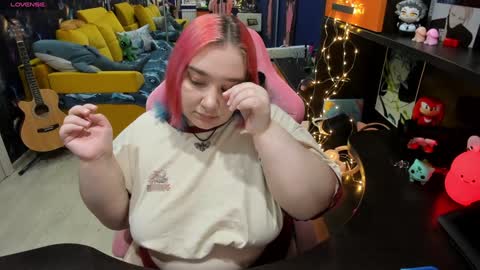 Sofie online show from 4, 2, 2025