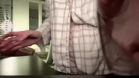 Snapshot of softlygirl chatting on 11, 2, 2026 softlygirl online show from 11, 2, 2026