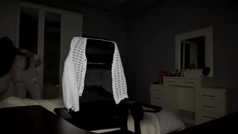 Snapshot of softlygirl chatting on 27, 3, 2026 softlygirl online show from 27, 3, 2026