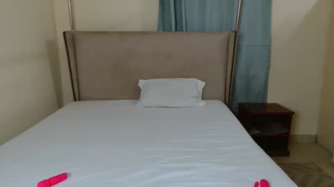 softlysinful online show from 15, 11, 2025