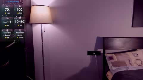 Snapshot of softt_kitty chatting on 6, 11, 2025 Emily online show from 6, 11, 2025