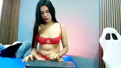 sofy west online show from 20, 9, 2025