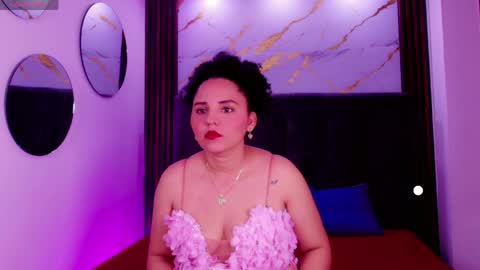 Snapshot of sol__latina chatting on 8, 5, 2026 Sol Latiana online show from 8, 5, 2026