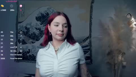 Snapshot of solar_spark chatting on 14, 12, 2025 Bella online show from 14, 12, 2025