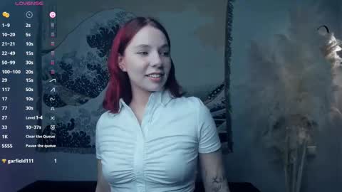 Snapshot of solar_spark chatting on 15, 12, 2025 Bella online show from 15, 12, 2025