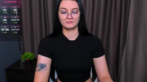 Sonya online show from 14, 10, 2025