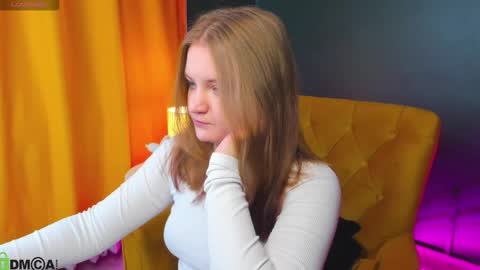 Nora online show from 19, 10, 2025