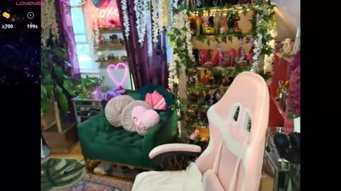 solesticia online show from 20, 12, 2025