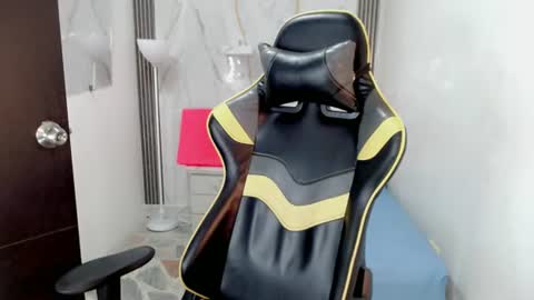 ESTEBAN online show from 4, 7, 2026