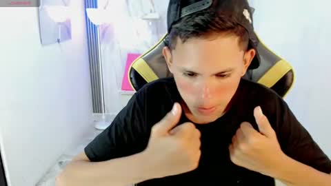 ESTEBAN online show from 6, 7, 2026