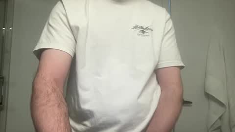 Snapshot of someoneyoudontsee chatting on 1, 10, 2025 someoneyoudontsee online show from 1, 10, 2025