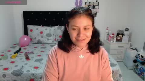 soniahardass online show from 17, 4, 2026