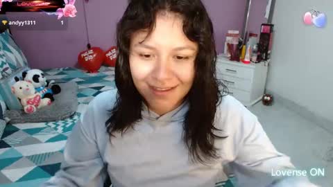 sonialatin69 online show from 8, 3, 2025