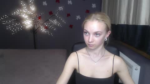 Snapshot of sonnysofia chatting on 10, 4, 2026 Sonya online show from 10, 4, 2026