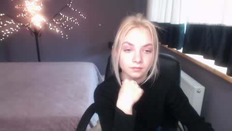 Snapshot of sonnysofia chatting on 21, 4, 2026 Sonya online show from 21, 4, 2026