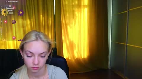 Snapshot of sonnysofia chatting on 25, 5, 2026 Sonya online show from 25, 5, 2026