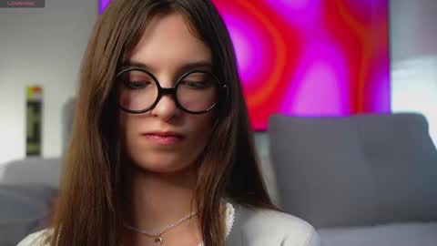 Eva 3 online show from 3, 3, 2025