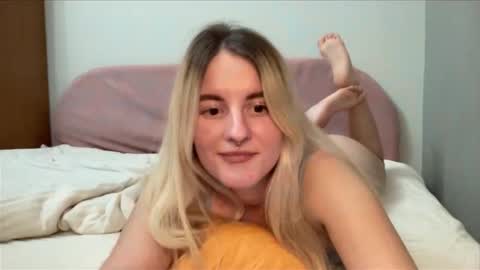 Sonya online show from 4, 2, 2025