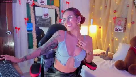 sophie online show from 19, 12, 2025