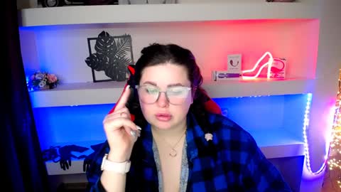 sophia__olsen online show from 17, 1, 2025