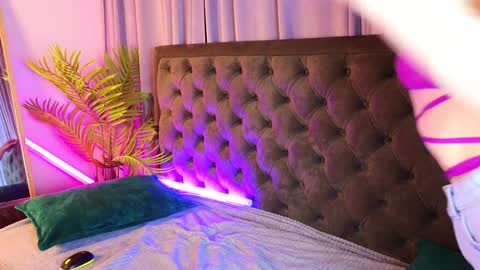 Snapshot of sophia_dreamy chatting on 21, 12, 2024 Sophia online show from 21, 12, 2024