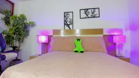 sophia_duarte_ online show from 21, 4, 2026