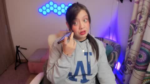 sophia_grants online show from 8, 1, 2026