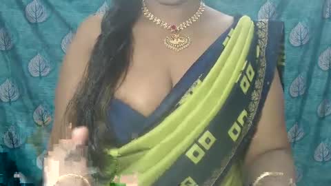 Snapshot of sophia_indian chatting on 6, 2, 2025 Sophia Tamil online show from 6, 2, 2025